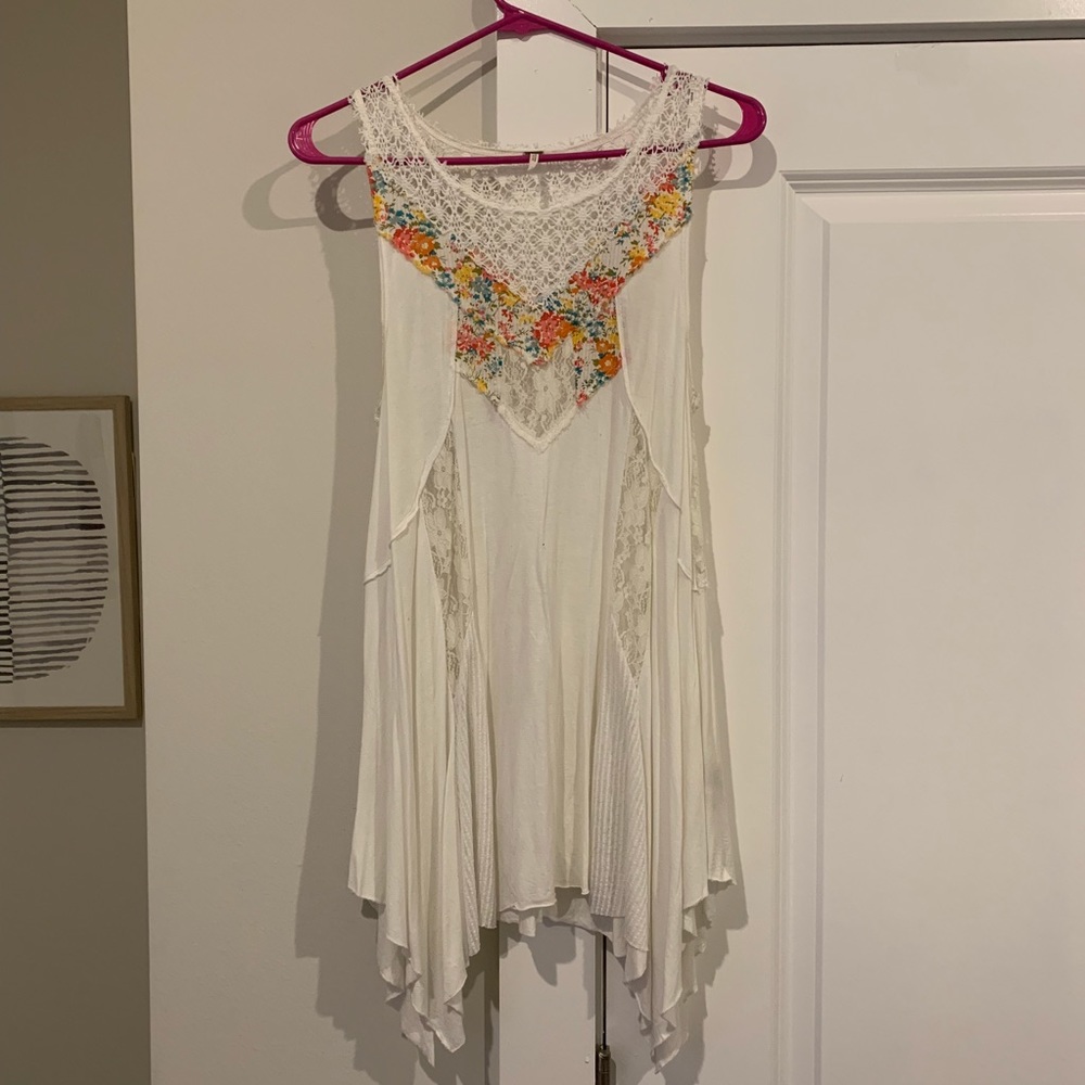 Free People White Lace Tunic. Size Small.